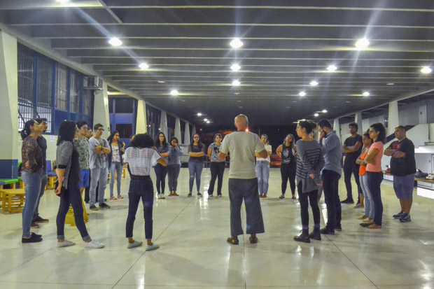 Na FEF, meditação é disciplina concorrida entre estudantes. Foto: Agência Facto